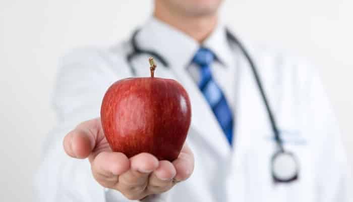 disfrutas 11 de los beneficios más poderosos de la manzana roja 