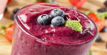 beneficios del jugo de arándanos