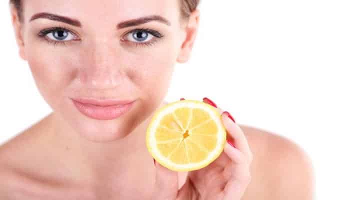 beneficios del limón en la cara