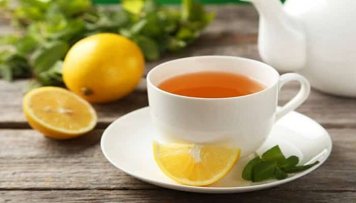 beneficios del té de limón